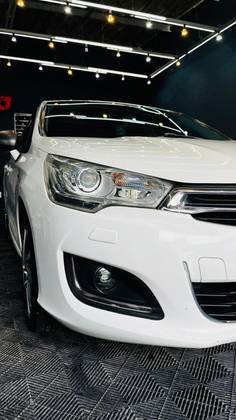 CITROËN C4 LOUNGE 1.6 EXCLUSIVE 16V TURBO FLEX 4P AUTOMÁTICO CITROËN C4 LOUNGE 1.6 EXCLUSIVE 16V TURBO FLEX 4P AUTOMÁTICO